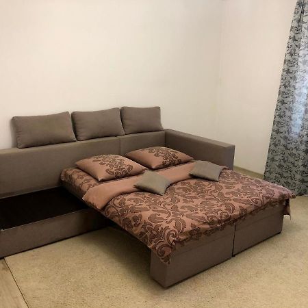 Gil Apartment Квартира В Самом Центре Малая Рафанда Oezjhorod Buitenkant foto